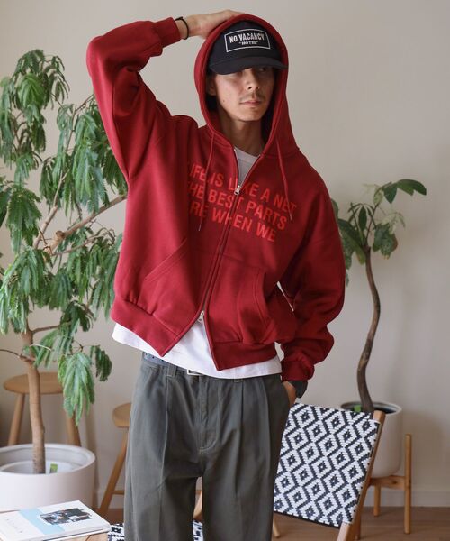 FFEIN(フェイン)の「*新色追加【FFEIN(フェイン)】ヘビーウエイトぼかしロゴ立体フードジップパーカー / パーカー 裏起毛 ジップ 刺繍 ロゴ フーディ ダブルジップ(パーカー・メンズ・ネイビー/ワイン/アッシュグレー/ダークブラウン/ブラック・MEDIUM/LARGE/SMALL)」の13枚目の写真
