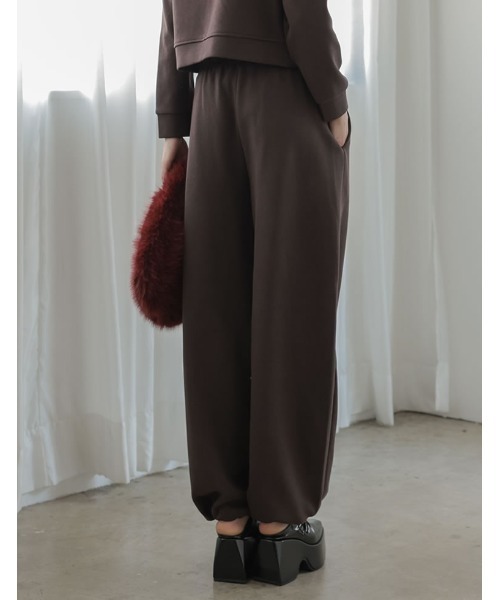 Re:EDIT（リエディ）の「[2026AW COLLECTION]裾コードドロストイージースウェットパンツ（その他パンツ・レディース・ブラック/ブラウン/グレー・MEDIUM）」の13枚目の写真