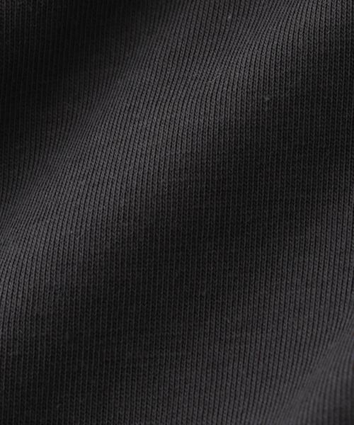 NANO universe(ナノユニバース)の「UVカット機能付ロゴプリントロングTシャツ(Tシャツ/カットソー・レディース・ホワイト/ブラウン/チャコール・FREE)」の15枚目の写真