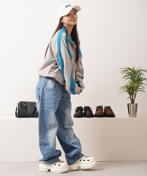 1111clothing(ワンフォークロージング)の「ウェーブ切替 ナイロンジャケット / Wave Switch Washed Nylon Track Jacket(ナイロンジャケット・メンズ・ブルー/サックスブルー/グレー・L/M)」の9枚目の写真