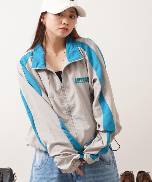 1111clothing(ワンフォークロージング)の「ウェーブ切替 ナイロンジャケット / Wave Switch Washed Nylon Track Jacket(ナイロンジャケット・メンズ・ブルー/サックスブルー/グレー・L/M)」の10枚目の写真