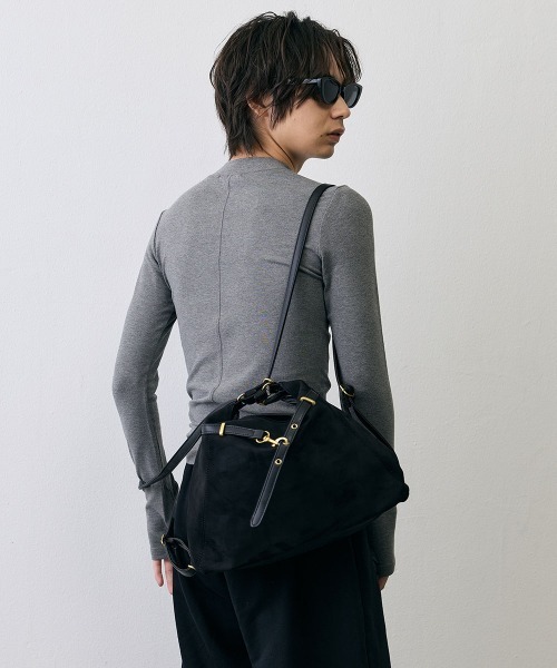 Shoowtime(ショウタイム)の「Grunge Metal Belt 2Way Bag / グランジ メタルベルト 2WAYバッグ(ショルダーバッグ・メンズ・ブラウン/ブラック・FREE)」の4枚目の写真