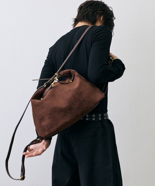 Shoowtime(ショウタイム)の「Grunge Metal Belt 2Way Bag / グランジ メタルベルト 2WAYバッグ(ショルダーバッグ・メンズ・ブラウン/ブラック・FREE)」の16枚目の写真