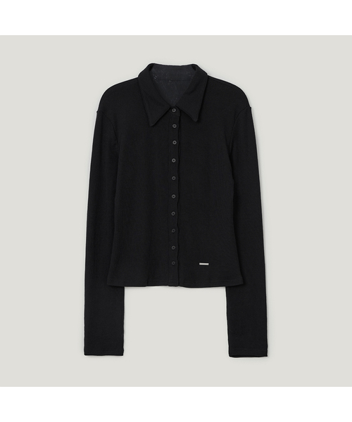 TWEE（トゥウィー）の「A TOUTE HEURE ベーシック襟付き長袖Tシャツ（Tシャツ/カットソー・レディース・ブラック/カーキ/アイボリー・FREE）」の2枚目の写真