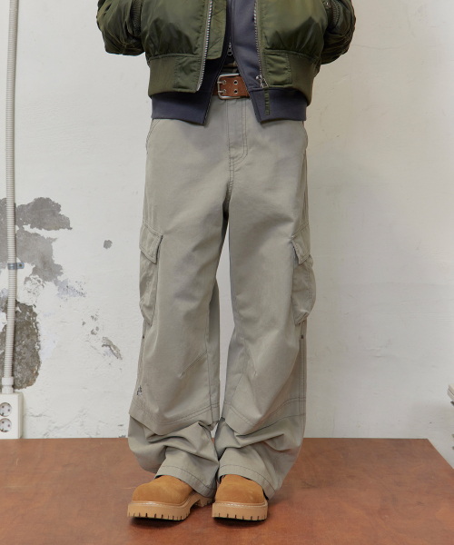 TONY LAWRENCE(トニーローレンス)の「ウォッシュドカーゴフレアパンツ ベージュ(その他パンツ・レディース・その他・1/2/3)」の4枚目の写真