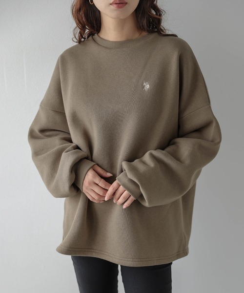 La-gemme(ラジェム)の「U.S. POLO ASSN. × La-gemme別注 ワンポイント刺繍裏起毛スウェット(スウェット・レディース・ブラック/モカ/チャコール/ベージュ/ネイビー/ブラウン/ライトグレー・フリー)」の5枚目の写真