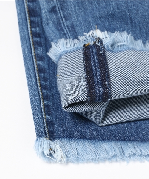 un dix cors（アンディコール）の「アンクルテーパードデニム（デニムパンツ・レディース・ブルー・38/36）」の9枚目の写真