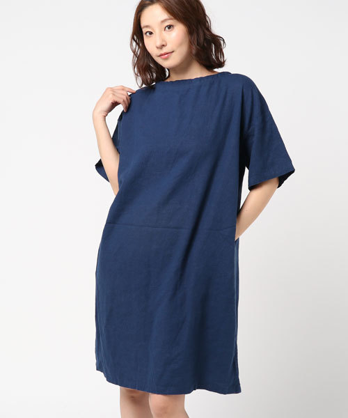 LBC（エルビーシー）の「リネンレーヨン後ろリボンワンピース        （ワンピース・レディース・ブラック/ブルー/ライトグレー・LARGE/MEDIUM）」の3枚目の写真