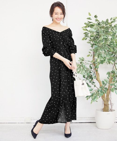 KOBE LETTUCE（コウベレタス）の「[小花柄/ドット柄/ギンガムチェック柄/無地]ガウンワンピにもなる2Wayぬき衿マキシ丈シャツワンピース（シャツワンピース・レディース・カーキ/ベージュ系その他/ホワイト系その他/ブラック系その他/その他1/その他2/その他3/ネイビー/ベージュ/グリーン/チェック・FREE）」の12枚目の写真