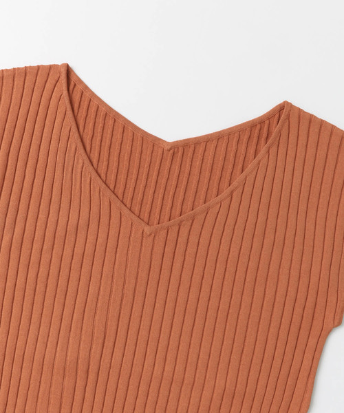 URBAN RESEARCH（アーバンリサーチ）の「【WEB限定】コンパクトリブニット(フレンチスリーブ)（ニット/セーター・レディース・オレンジ系その他/グレー/グリーン/ネイビー/ホワイト・FREE）」の19枚目の写真