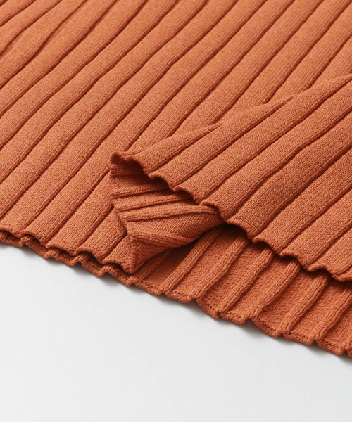 URBAN RESEARCH（アーバンリサーチ）の「【WEB限定】コンパクトリブニット(フレンチスリーブ)（ニット/セーター・レディース・オレンジ系その他/グレー/グリーン/ネイビー/ホワイト・FREE）」の22枚目の写真