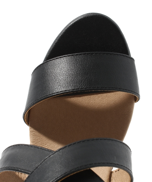 mystic（ミスティック）の「【mystic】 ｺﾙｸ切替ｻﾝﾀﾞﾙ（サンダル・レディース・ブラック/ライム/ゴールド/シルバー・36/37/38）」の6枚目の写真