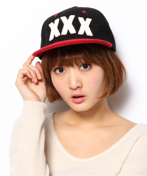 Candy Stripper（キャンディストリッパー）の「XXX CAP（キャップ・レディース・ホワイト×ブラック/ブラック×ブラック/ブラック×レッド/レッド系その他・FREE）」の11枚目の写真