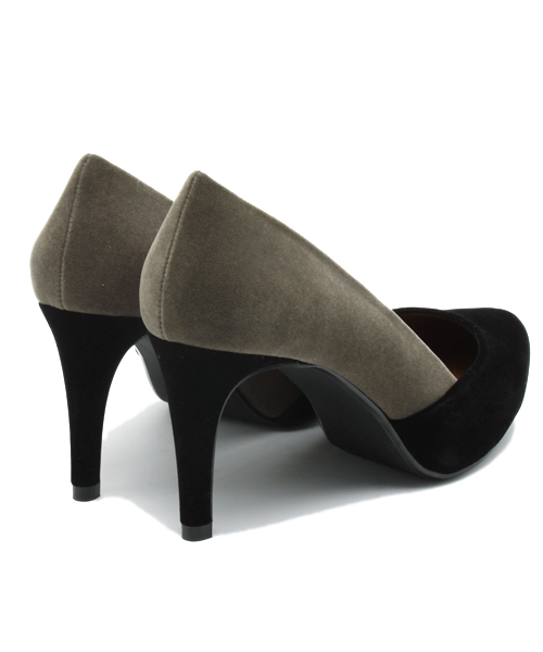 NANO universe（ナノユニバース）の「バイカラーポインテッドパンプス（パンプス・レディース・ブラック/グレイッシュベージュ・36/38/37）」の3枚目の写真