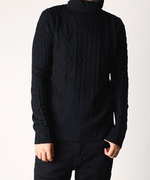 「INASTUDIOS SELECT」アラン編みタートルネックセーター
