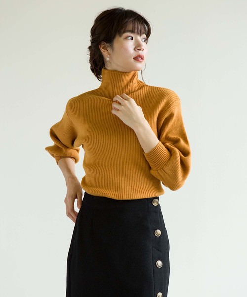 Jewelobe(ジュエローブ)の「袖ボリュームボトルネックリブニット(ニット/セーター・レディース・ブラック/グレー/オフホワイト/ピンク/イエロー・FREE)」の4枚目の写真