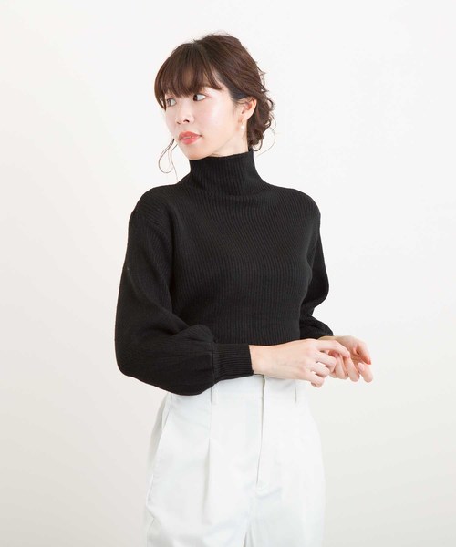 Jewelobe(ジュエローブ)の「袖ボリュームボトルネックリブニット(ニット/セーター・レディース・ブラック/グレー/オフホワイト/ピンク/イエロー・FREE)」の1枚目の写真