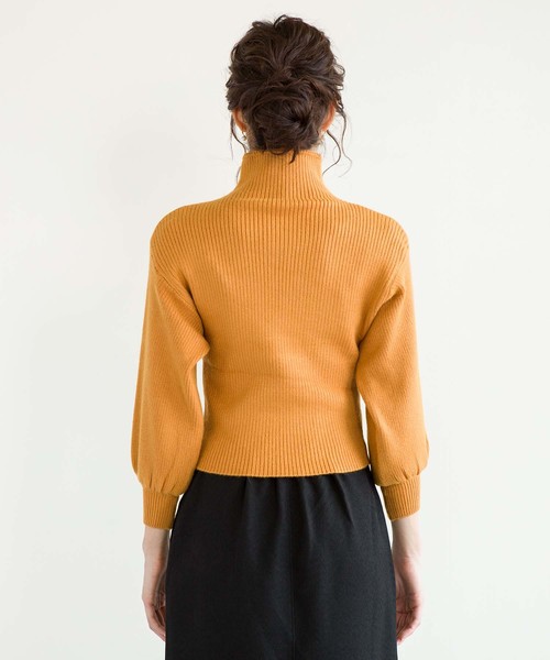 Jewelobe(ジュエローブ)の「袖ボリュームボトルネックリブニット(ニット/セーター・レディース・ブラック/グレー/オフホワイト/ピンク/イエロー・FREE)」の10枚目の写真