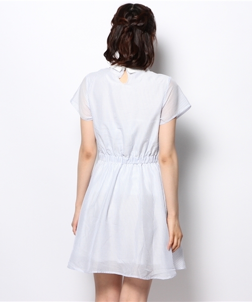 Chico(チコ)の「ストライプ衿付シャツOP(ワンピース・レディース・ブルー・FREE)」の5枚目の写真