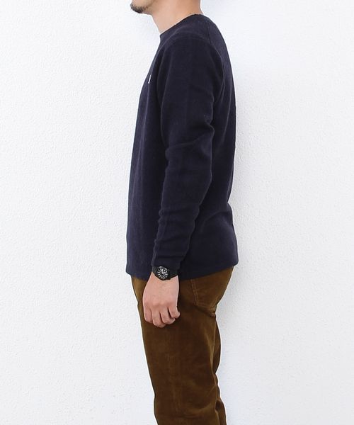 coen（コーエン）の「ラムウールクルーネックニットプルオーバー（ニット/セーター・メンズ・ダークグリーン/オフホワイト/マスタード/ネイビー/ライトグレー・LARGE/MEDIUM/X-LARGE/SMALL）」の20枚目の写真