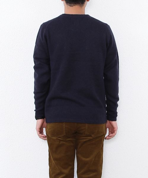 coen（コーエン）の「ラムウールクルーネックニットプルオーバー（ニット/セーター・メンズ・ダークグリーン/オフホワイト/マスタード/ネイビー/ライトグレー・LARGE/MEDIUM/X-LARGE/SMALL）」の21枚目の写真