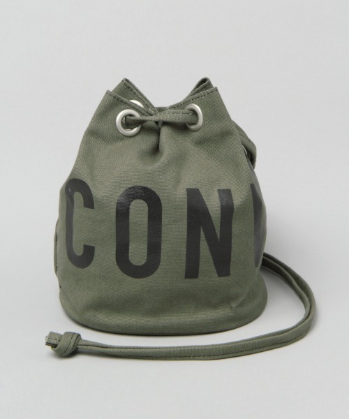 CONVERSE(コンバース)の「【CONVERSE/コンバース】ロゴ巾着バッグ/880807(ショルダーバッグ・メンズ・その他/オフホワイト/オリーブ/ブラック・FREE)」の4枚目の写真