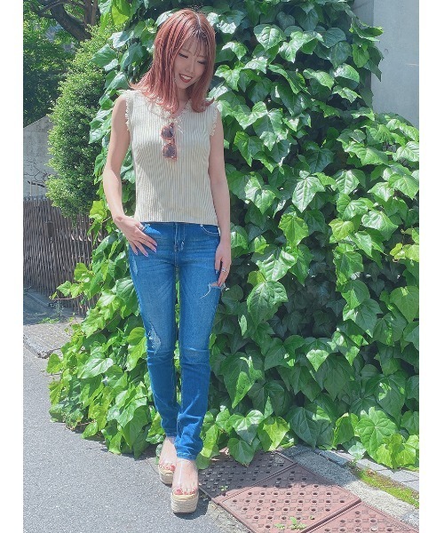 one way（ワンウェイ）の「フリンジノースリーブニット（ニット/セーター・レディース・ベージュ/ブラック/オレンジ/ライトブラウン/ブラウン系その他・FREE）」の10枚目の写真