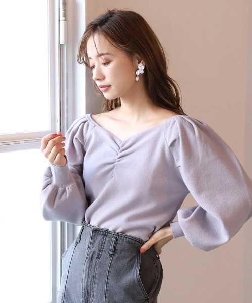 one after another NICE CLAUP(ワンアフターアナザーナイスクラップ)の「フロントギャザーニット(ニット/セーター・レディース・アイボリー/ブラック/ベージュ/ラベンダー/ベージュ系その他・FREE)」の6枚目の写真