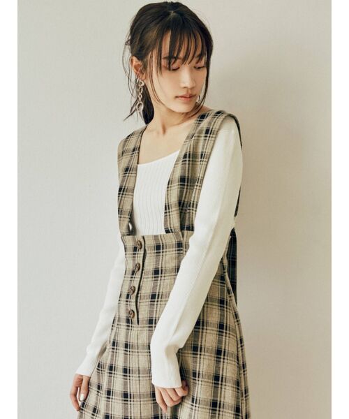 MURUA(ムルーア)の「ランダムリブニットトップス(ニット/セーター・レディース・ブラック/ベージュ/オフホワイト・FREE)」の11枚目の写真