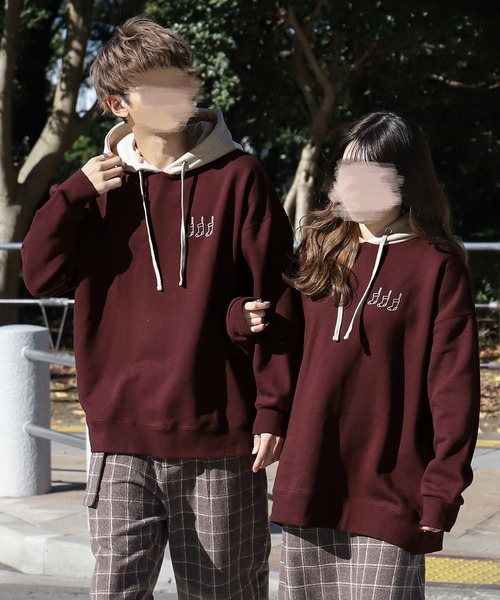 PairPair(ペアペア)の「配色フーディーBIGパーカー(ユニセックス)(パーカー・レディース・ブラウン/ブルー/アイボリー・FREE)」の1枚目の写真