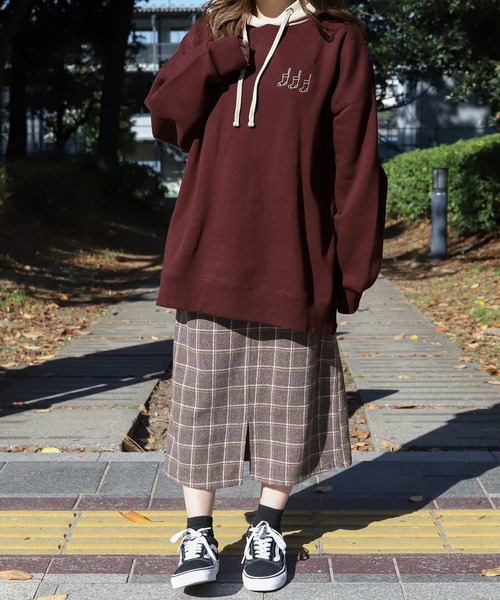 PairPair(ペアペア)の「配色フーディーBIGパーカー(ユニセックス)(パーカー・レディース・ブラウン/ブルー/アイボリー・FREE)」の9枚目の写真