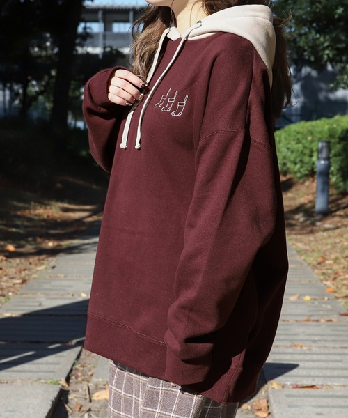 PairPair(ペアペア)の「配色フーディーBIGパーカー(ユニセックス)(パーカー・レディース・ブラウン/ブルー/アイボリー・FREE)」の21枚目の写真