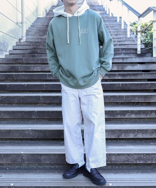 PairPair(ペアペア)の「配色フーディーBIGパーカー(ユニセックス)(パーカー・レディース・ブラウン/ブルー/アイボリー・FREE)」の18枚目の写真