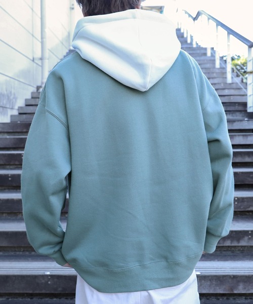 PairPair(ペアペア)の「配色フーディーBIGパーカー(ユニセックス)(パーカー・レディース・ブラウン/ブルー/アイボリー・FREE)」の11枚目の写真