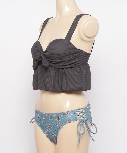 TOTASU ELEVEN（トータスイレブン）の「【ムラサキスポーツ別注】TOTASU ELEVEN/トータスイレブン  リボンフリルビキニ  12532（水着・レディース・ブラック/ベージュ/オレンジ・9号）」の4枚目の写真