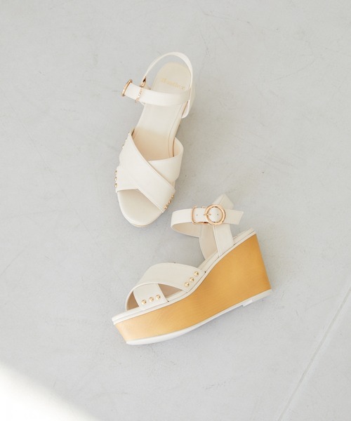 Heather（ヘザー）の「アツゾコクロスサンダル　938313（サンダル・レディース・ブラック/アイボリー/シルバー/ゴールド・S/M/L）」の2枚目の写真