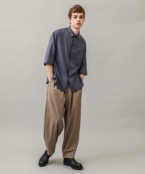CULLNI STUDIOUS別注 COLOR BORDER SCARF CULLNI（クルニ）の「STUDIOUS別注 COLOR BORDER SCARF