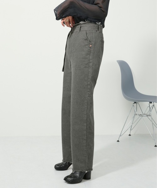 M nort（エムノート）の「【わたなべ麻衣プロデュース】岡山デニム ベルトデニムパンツ（デニムパンツ・レディース・チャコールグレー/インディゴブルー・SMALL/MEDIUM）」の9枚目の写真