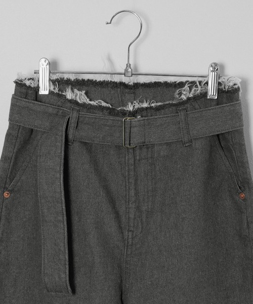 M nort（エムノート）の「【わたなべ麻衣プロデュース】岡山デニム ベルトデニムパンツ（デニムパンツ・レディース・チャコールグレー/インディゴブルー・SMALL/MEDIUM）」の17枚目の写真