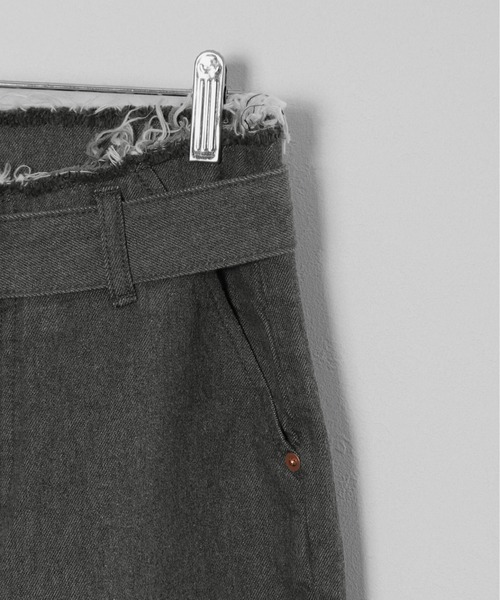 M nort（エムノート）の「【わたなべ麻衣プロデュース】岡山デニム ベルトデニムパンツ（デニムパンツ・レディース・チャコールグレー/インディゴブルー・SMALL/MEDIUM）」の18枚目の写真