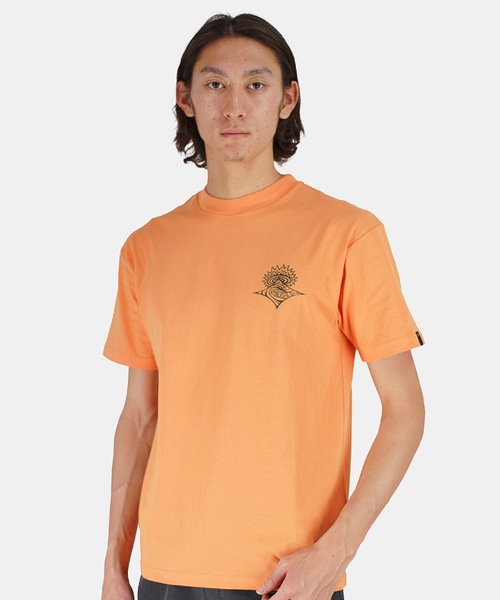 rip curl(リップカール)の「【RIP CURL リップカール】バックプリント半袖Tシャツ / ユニセックス(Tシャツ/カットソー・メンズ・ホワイト/ブラック/オレンジ・MEDIUM/LARGE)」の8枚目の写真