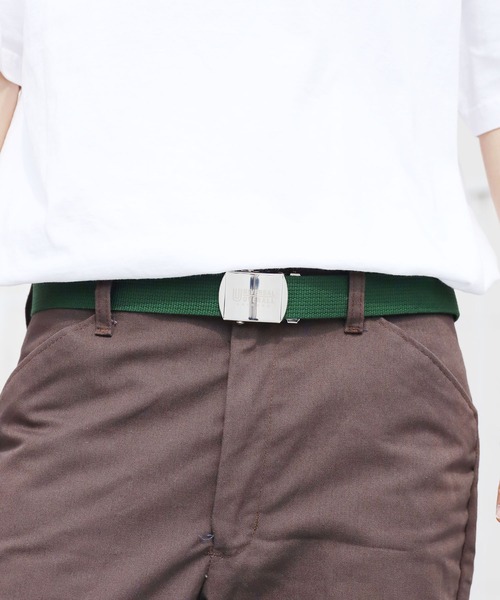 UNIVERSAL OVERALL(ユニバーサルオーバーオール)の「UNIVERSAL OVERALL/ユニバーサルオーバーオール 32mmUVGIベルト ガチャベルト(ベルト・メンズ・ブラック/ネイビー/グレー/オフホワイト/ブルー/グリーン/マスタード・ONE SIZE)」の5枚目の写真