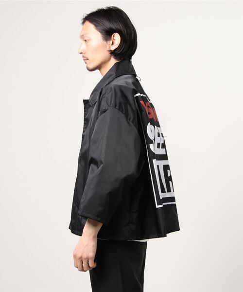 MIDWEST（ミッドウエスト）の「ANREALAGE×VISION STREET WEAR ズームアップコーチジャケット（ブルゾン・メンズ・ブラック・MEDIUM）」の6枚目の写真