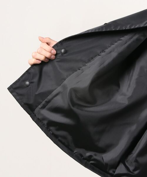 MIDWEST（ミッドウエスト）の「ANREALAGE×VISION STREET WEAR ズームアップコーチジャケット（ブルゾン・メンズ・ブラック・MEDIUM）」の2枚目の写真