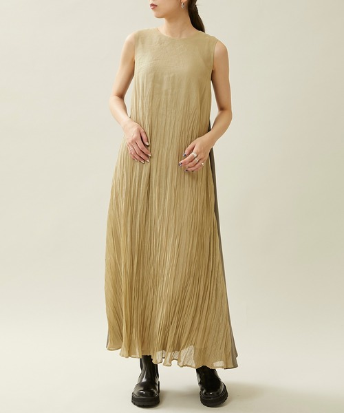 city（シティ）の「【CITY】リネンワッシャープリーツワンピース（ワンピース・レディース・ベージュ/ブラック・2/1）」の8枚目の写真