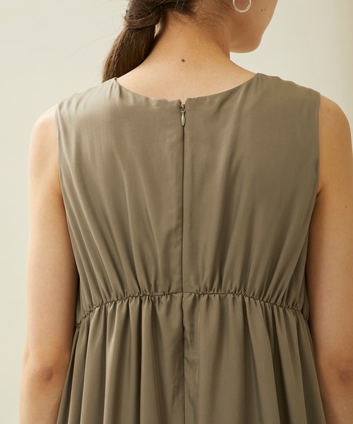 city（シティ）の「【CITY】リネンワッシャープリーツワンピース（ワンピース・レディース・ベージュ/ブラック・2/1）」の12枚目の写真