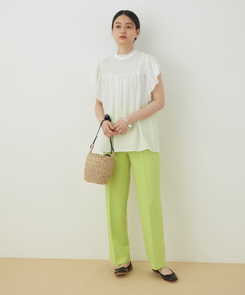 ADAM ET ROPE'（アダムエロペ）の「【WEB限定】シアーフリルスリーブシャーリングシャツ（シャツ/ブラウス・レディース・ブラック/ホワイト/サックスブルー・FREE）」の17枚目の写真