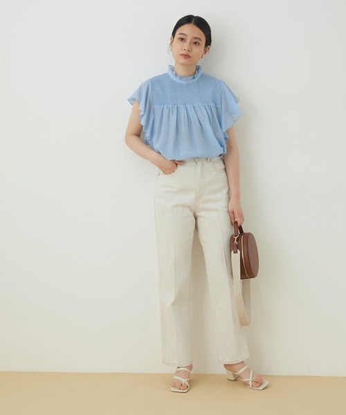 ADAM ET ROPE'（アダムエロペ）の「【WEB限定】シアーフリルスリーブシャーリングシャツ（シャツ/ブラウス・レディース・ブラック/ホワイト/サックスブルー・FREE）」の18枚目の写真