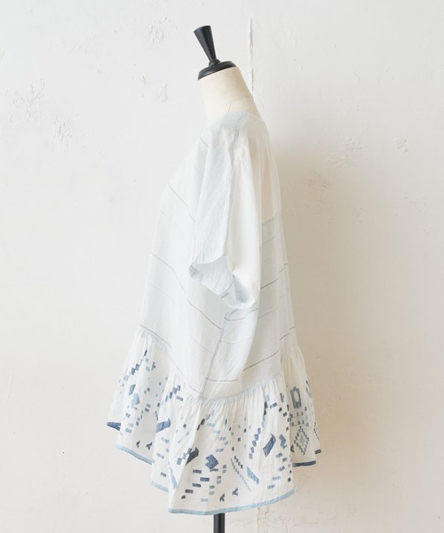 BEARDSLEY（ビアズリー）の「《INJIRI》チュニック（シャツ/ブラウス・レディース・ネイビー・M）」の3枚目の写真