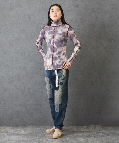 TOBILA(トビラ)の「12ozデニム リメイク風 パンツ(デニムパンツ・レディース・インディゴブルー/ライトブルー・S/M)」の3枚目の写真